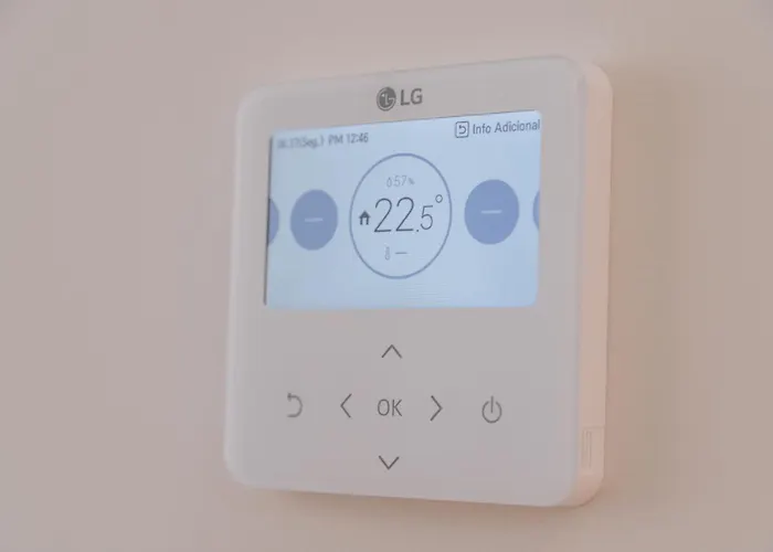 مزرعة للإقامة Quinta Vale De Sousa - Douro Valley *